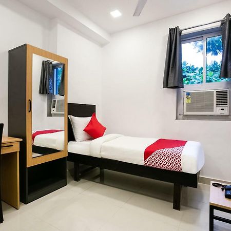 Oyo Flagship 38540 Hotel Shangrila Flagship Saver Mumbai Exterior photo