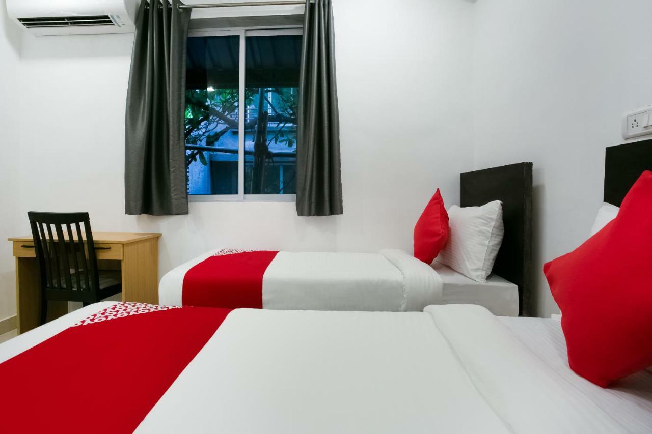 Oyo Flagship 38540 Hotel Shangrila Flagship Saver Mumbai Exterior photo